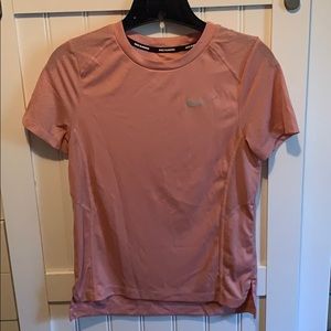 Nike running top